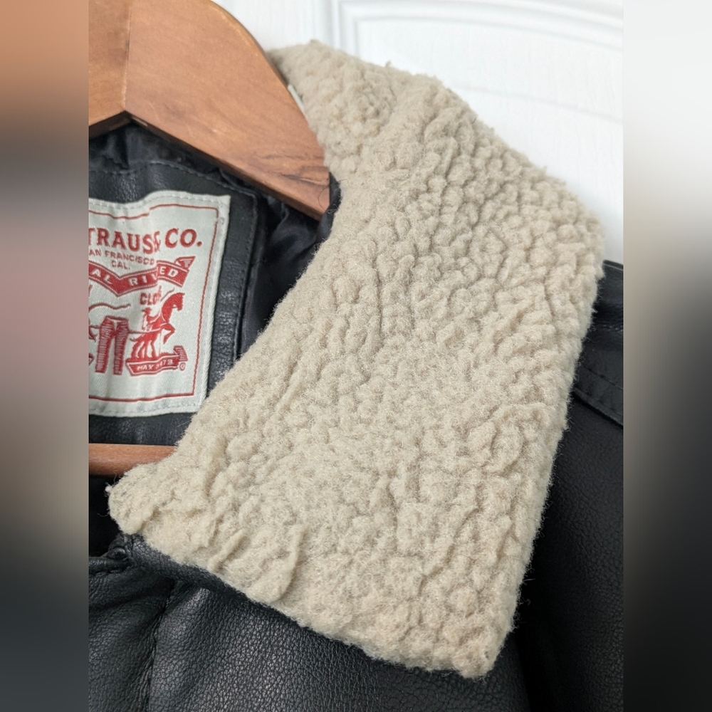 Levi Black Faux Leather Jacket with Cream Sherpa Collar - Picture 8 of 10